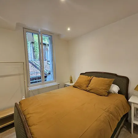 Maison De Renovee Avec Garage Privatif A - Fr-1-589-834 בית נופש *