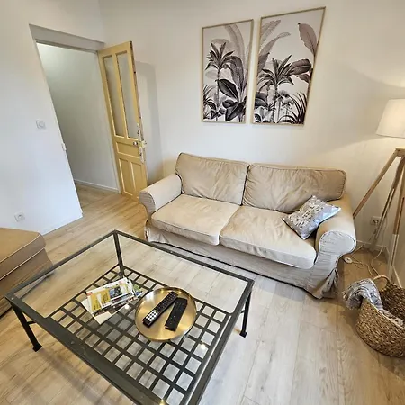 Maison De Renovee Avec Garage Privatif A - Fr-1-589-834 בית נופש